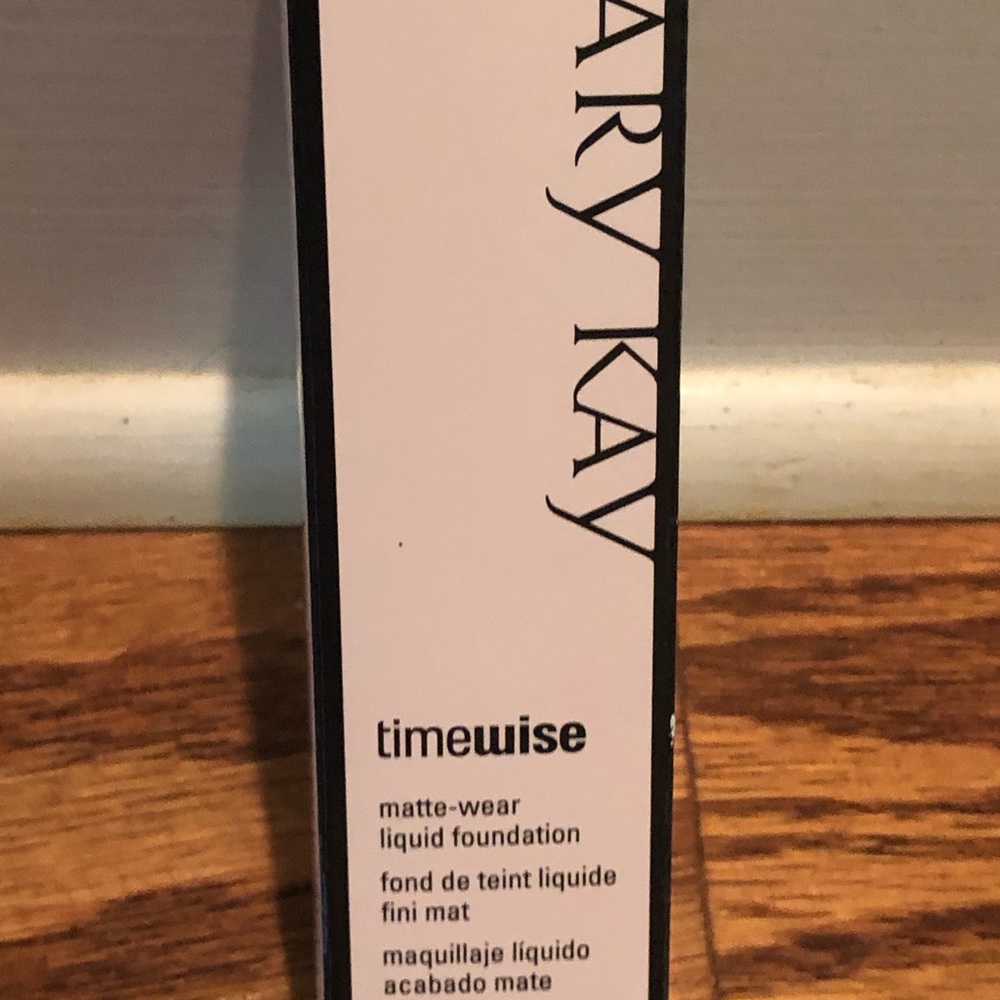 Mary Kay liquid foundation